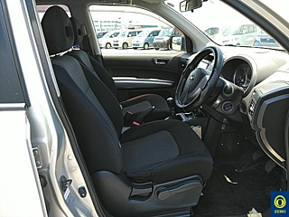 NISSAN X-TRAIL 2010