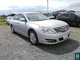 NISSAN TEANA 2013