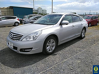 NISSAN TEANA 2013
