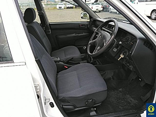 TOYOTA CROWN COMFORT 2012