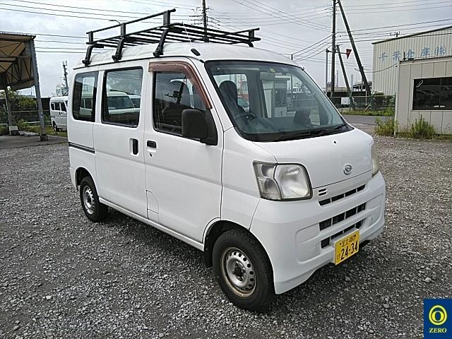 DAIHATSU HIJET VAN 2013