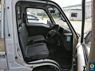 SUBARU SAMBAR 2009