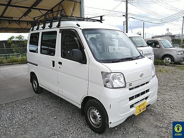 DAIHATSU HIJET VAN 2017