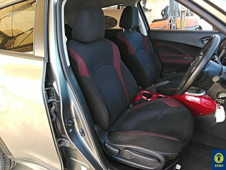 NISSAN JUKE 2010