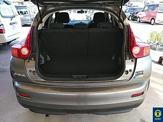NISSAN JUKE 2010