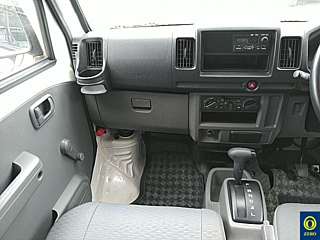 NISSAN CLIPPER VAN 2013