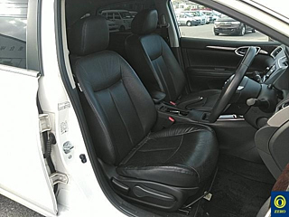 NISSAN SYLPHY 2015