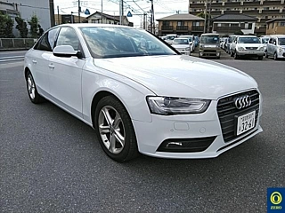 AUDI A4 2012