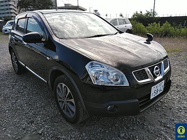 NISSAN DUALIS 2013