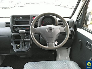 DAIHATSU HIJET VAN 2013