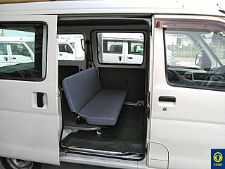 DAIHATSU HIJET VAN 2013