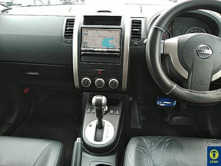 NISSAN X-TRAIL 2010