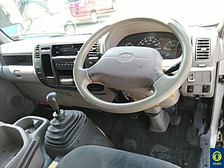 TOYOTA DYNA 2010