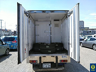 TOYOTA DYNA 2010