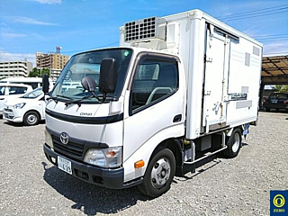 TOYOTA DYNA 2010