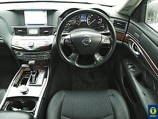 NISSAN FUGA 2014