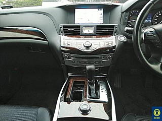 NISSAN FUGA 2014