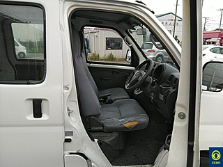 DAIHATSU HIJET VAN 2013