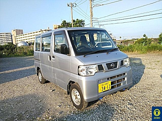 NISSAN CLIPPER VAN 2013