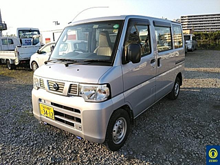 NISSAN CLIPPER VAN 2013