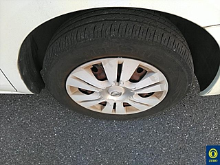 NISSAN SERENA 2010