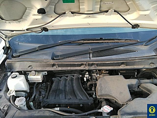 NISSAN SERENA 2010