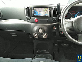 NISSAN CUBE 2010