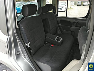 NISSAN CUBE 2010