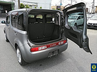 NISSAN CUBE 2010