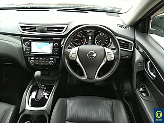 NISSAN X-TRAIL 2017