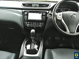 NISSAN X-TRAIL 2017