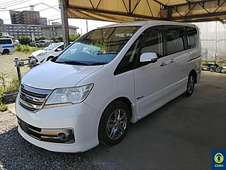NISSAN SERENA 2013