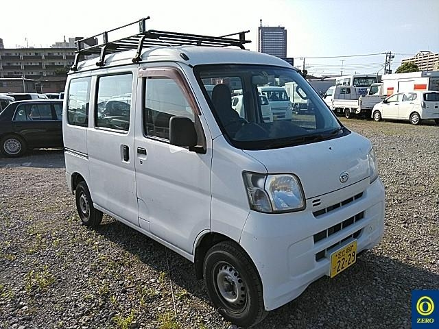 DAIHATSU HIJET VAN 2013