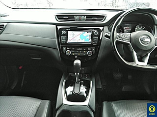 NISSAN X-TRAIL 2019