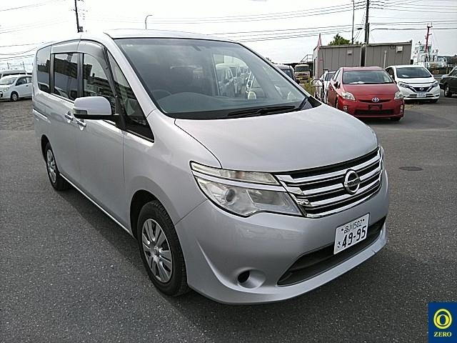 NISSAN SERENA 2015