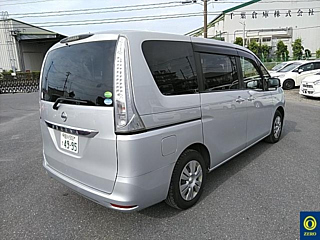 NISSAN SERENA 2015