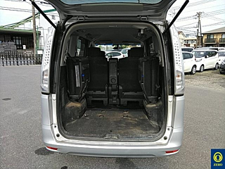 NISSAN SERENA 2015