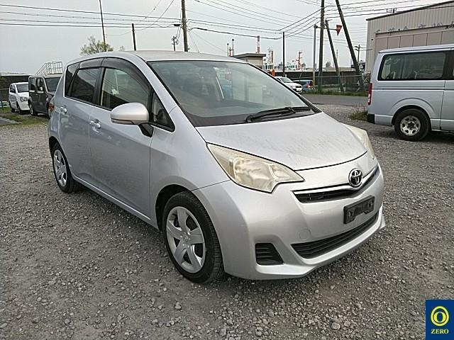 TOYOTA RACTIS 2012
