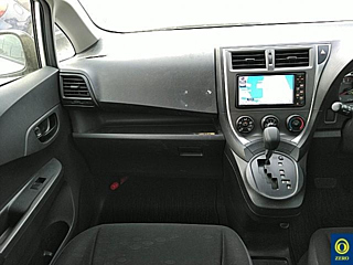 TOYOTA RACTIS 2012