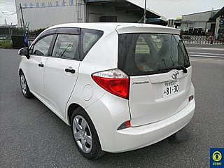 TOYOTA RACTIS 2013