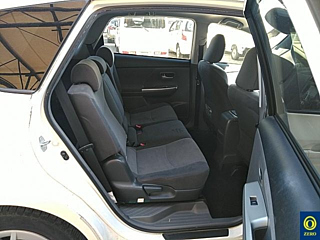 TOYOTA PRIUS ALPHA 2014