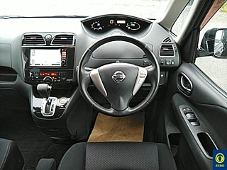NISSAN SERENA 2011
