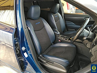 NISSAN LEAF 2020