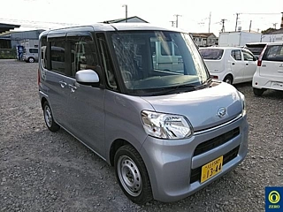 DAIHATSU TANTO 2016