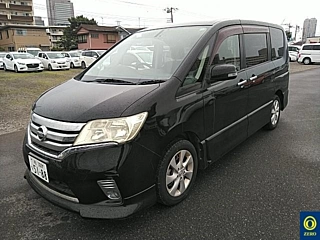NISSAN SERENA 2011