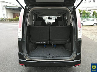 NISSAN SERENA 2011