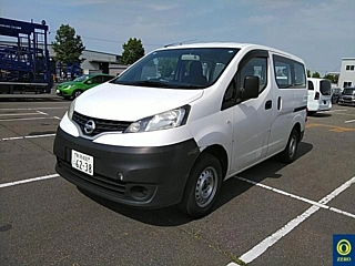 NISSAN NV200 2017