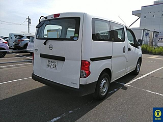 NISSAN NV200 2017