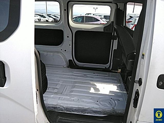 NISSAN NV200 2017