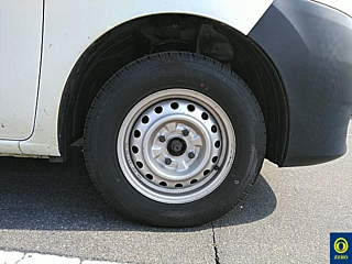 NISSAN NV200 2017